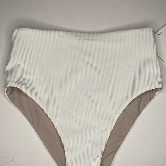Lululemon Clear Waters HW Skimpy Bottoms - Picture 3 of 7